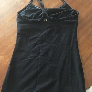 Lululemon workout top